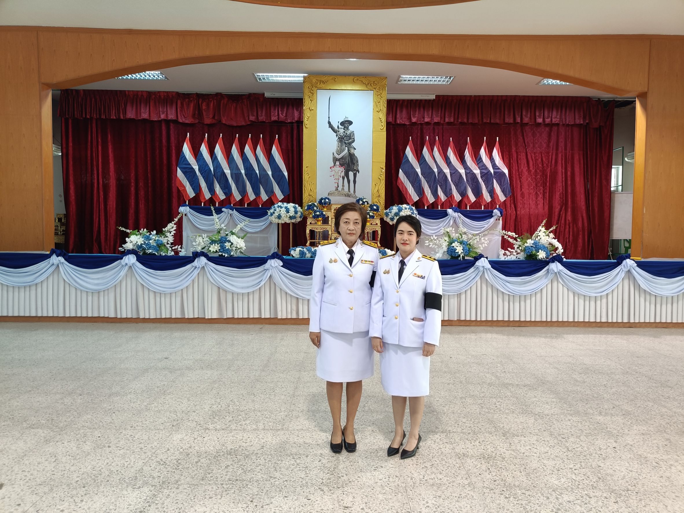 ร่วมพิธีวันสมเด็จพระเจ้าตากสินมหาราช