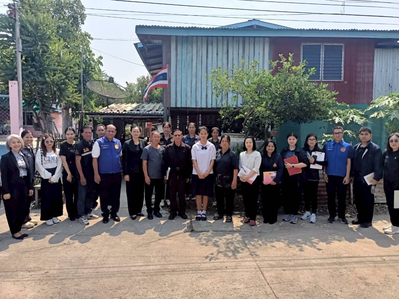 7-4-69 ลงพื้นที่เยี่ยมบ้านนักเรียนผู้สมัครรับทุนฯ ม.ท.ศ รุ่นที่ 18 อำเภอบ้านหมี่ และอำเภอท่าวุ้ง
