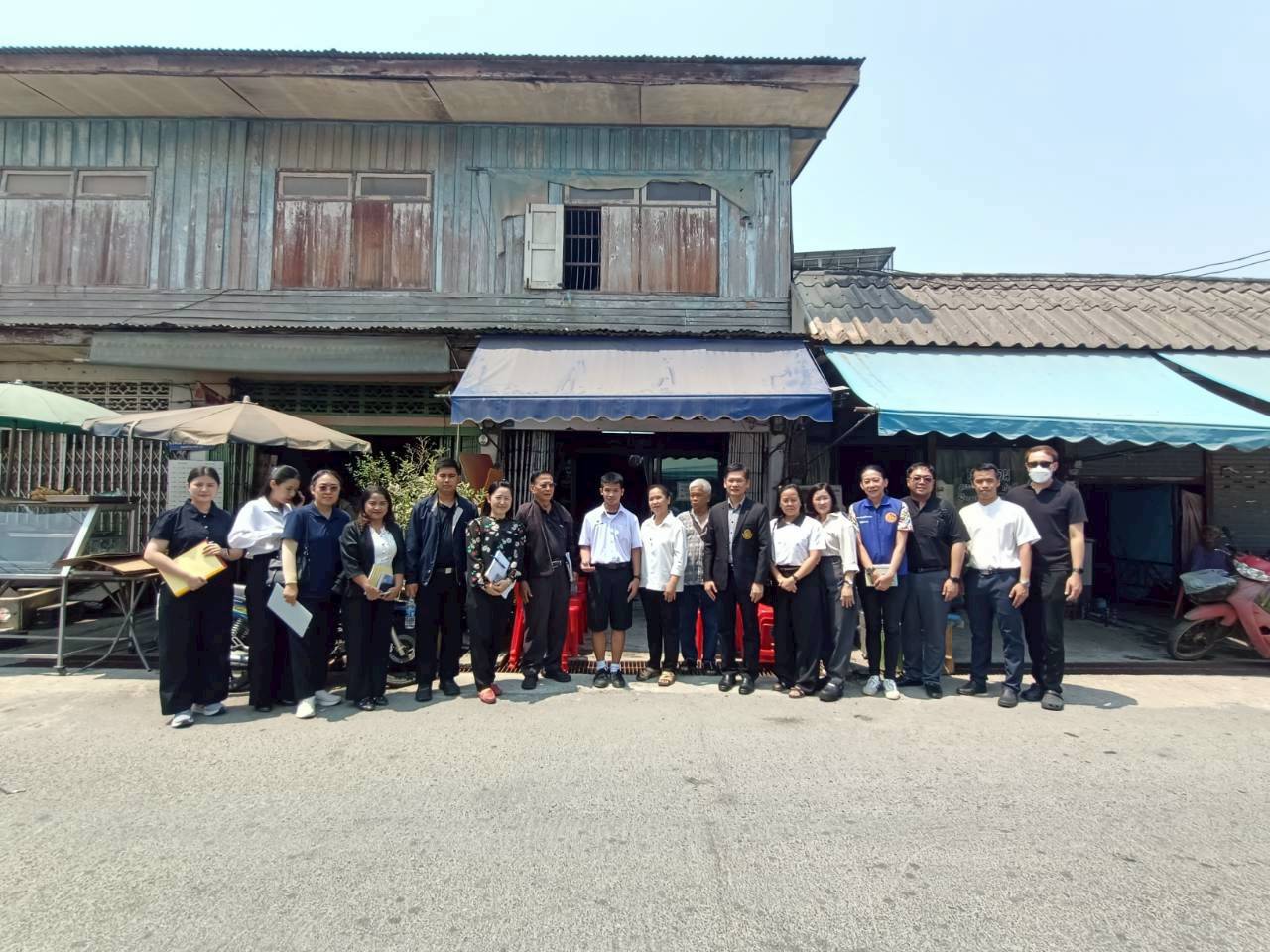 8-4-69 ลงพื้นที่เยี่ยมบ้านนักเรียนผู้สมัครรับทุนฯ ม.ท.ศ รุ่นที่ 18 อำเภอเมืองลพบุรี และอำเภอท่าวุ้ง