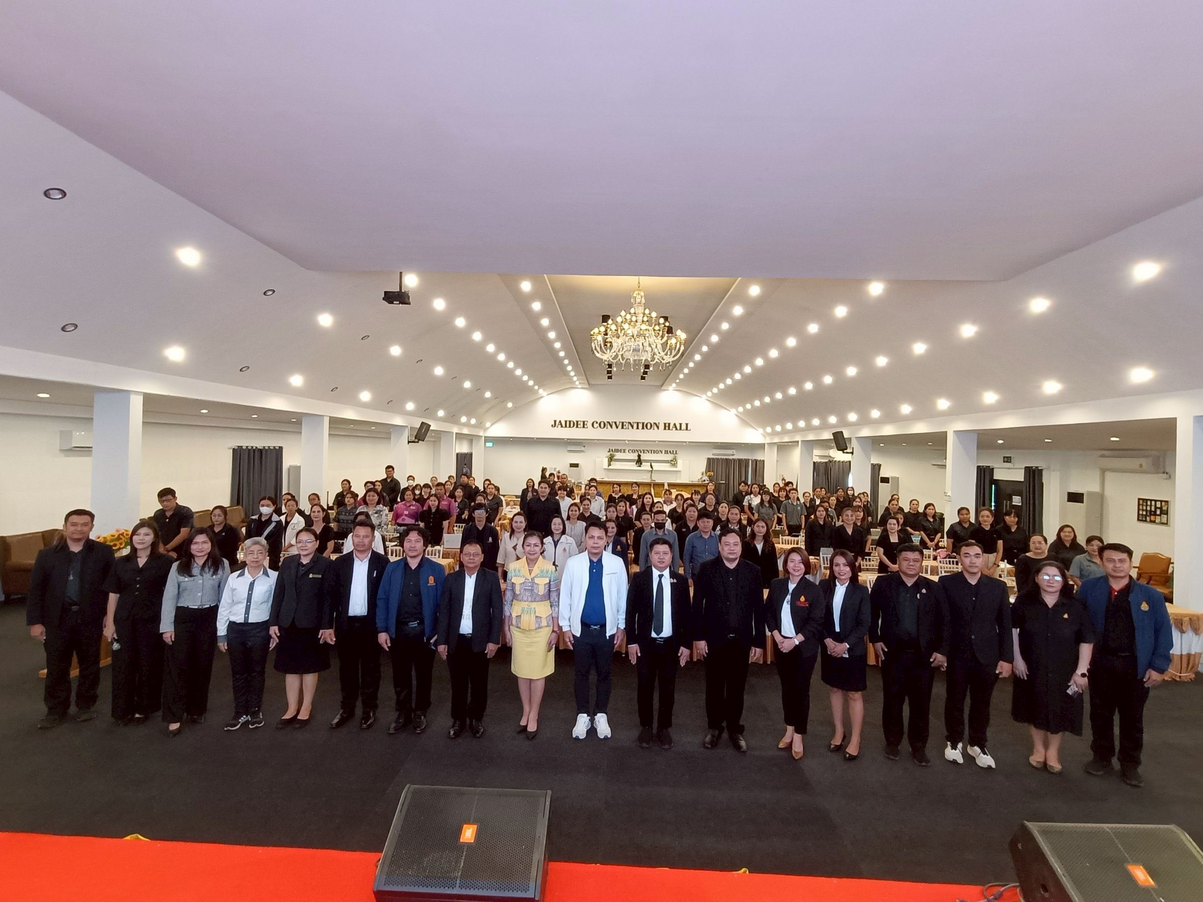 การประชุมเชิงปฏิบัติการ สร้างความตระหนักรู้ และพัฒนาครู ผู้บริหารสถานศึกษา และบุคลากรทางการศึกษา เพื่อเสริมสร้างสมรรถนะด้านการจัดทำสื่อการสอนโดยใช้เทคโนโลยีปัญญาประดิษฐ์(AI) เพื่อการพัฒนาที่ยั่งยืนด้านการศึกษา