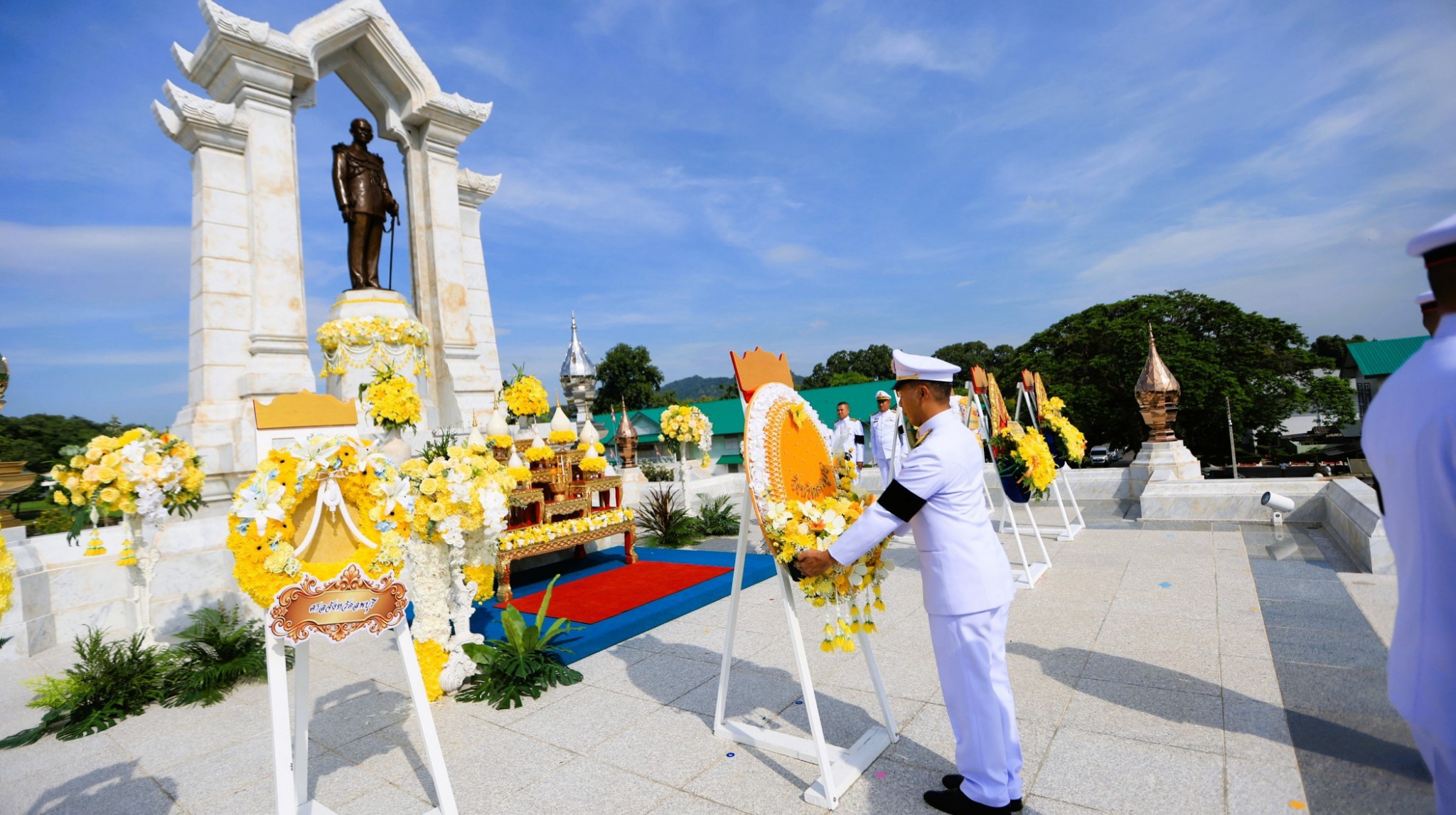 ร่วมกิจกรรมเนื่องในวันนวมินทรมหาราช